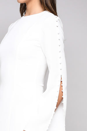 BUTTON SLEEVE DRESS