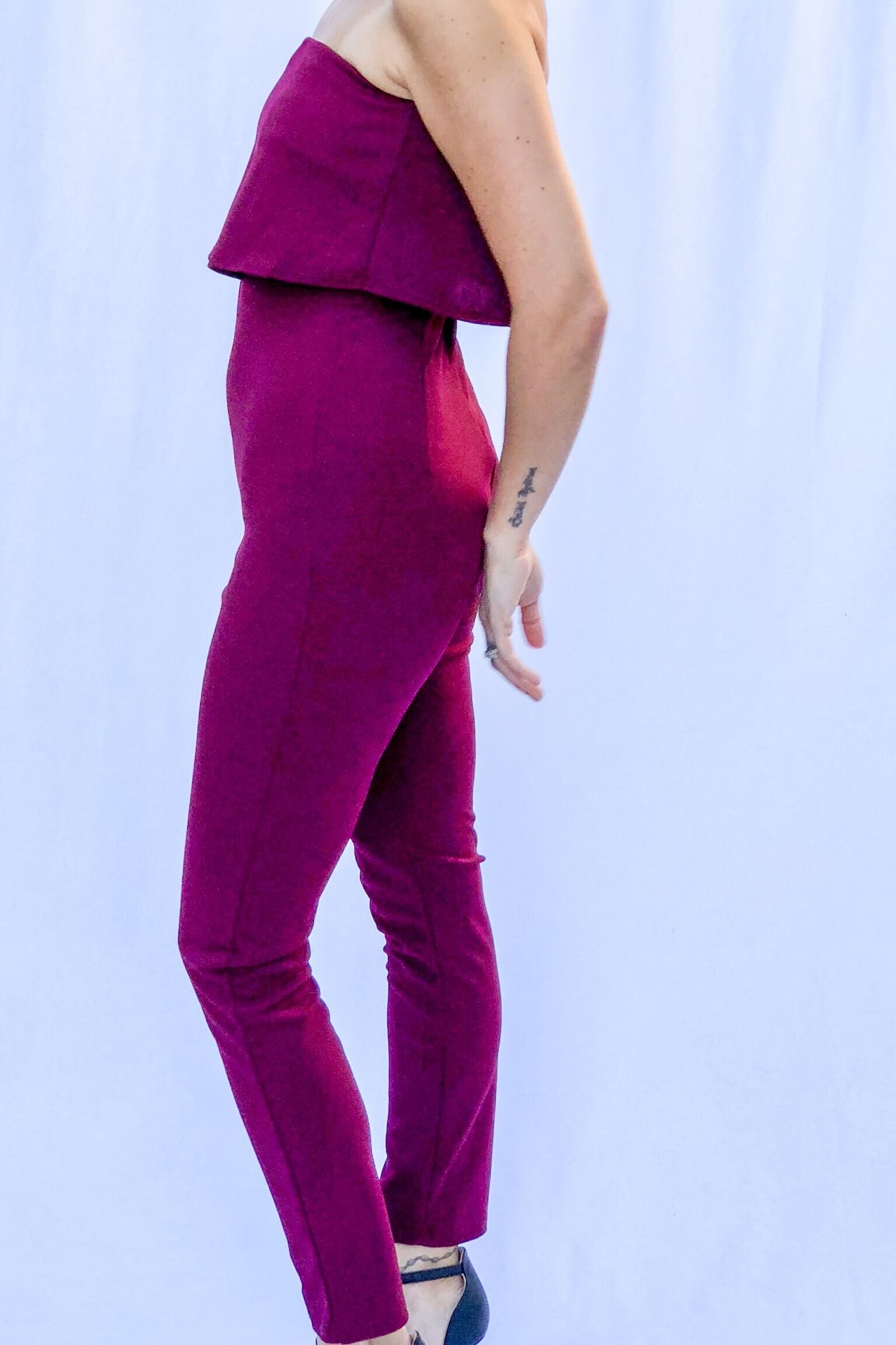 STRAPLESS JUMPSUIT