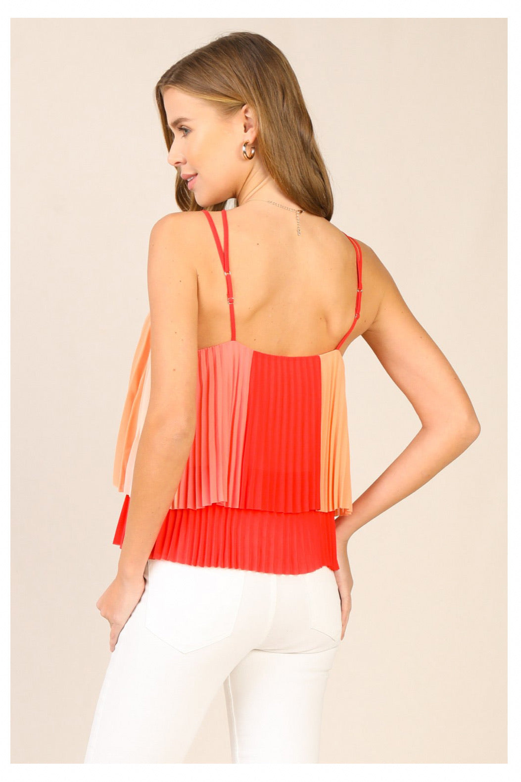CRISS-CROSS PLEATED TOP