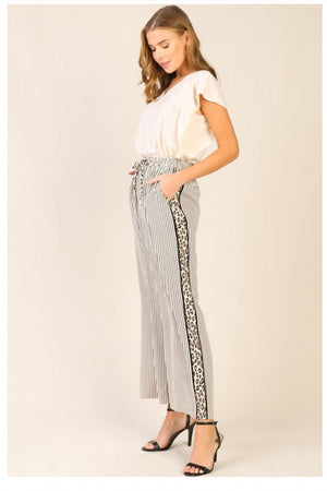 LEOPARD CONTRAST STRIPED PANTS